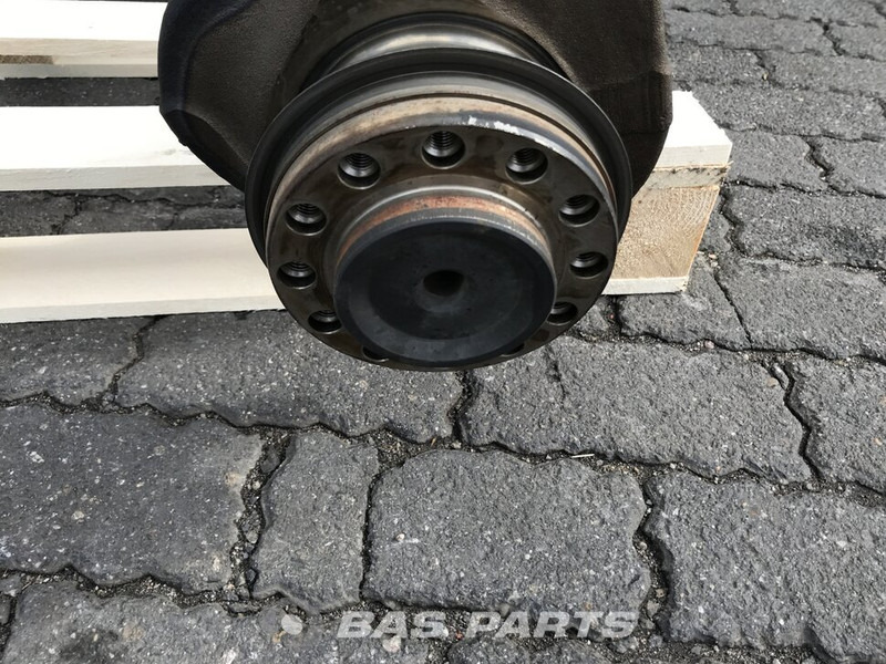 Renault Krukas Renault 7422235000 - Vilebrequin pour Camion: photos 2 Renault Krukas Renault 7422235000 - Vilebrequin pour Camion: photos 2