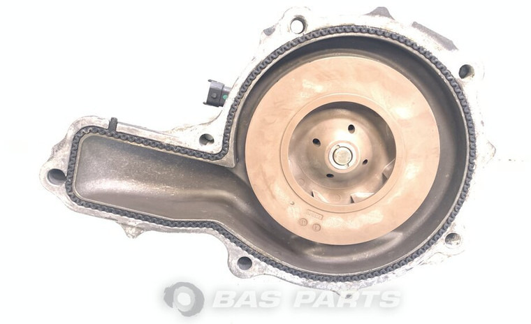 Renault - Pompe à liquide de refroidissement pour Camion: photos 2 Renault - Pompe à liquide de refroidissement pour Camion: photos 2