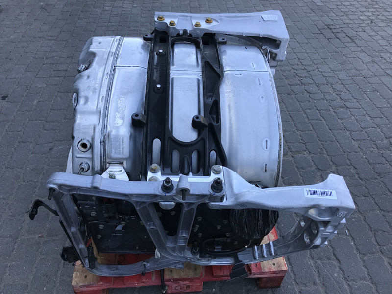 Renault T-Serie Evolution - Silencieux pour Camion: photos 2 Renault T-Serie Evolution - Silencieux pour Camion: photos 2