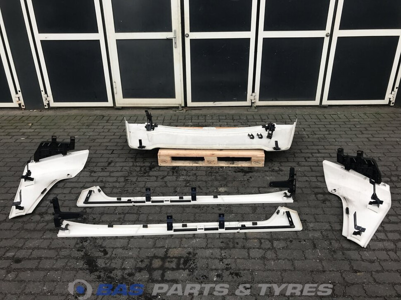 Scania S-Serie NextGen Spoilerset Scania CS-20 Highline L2H2 2390445 - Aérodynamique/ Spoilers pour Camion: photos 4 Scania S-Serie NextGen Spoilerset Scania CS-20 Highline L2H2 2390445 - Aérodynamique/ Spoilers pour Camion: photos 4