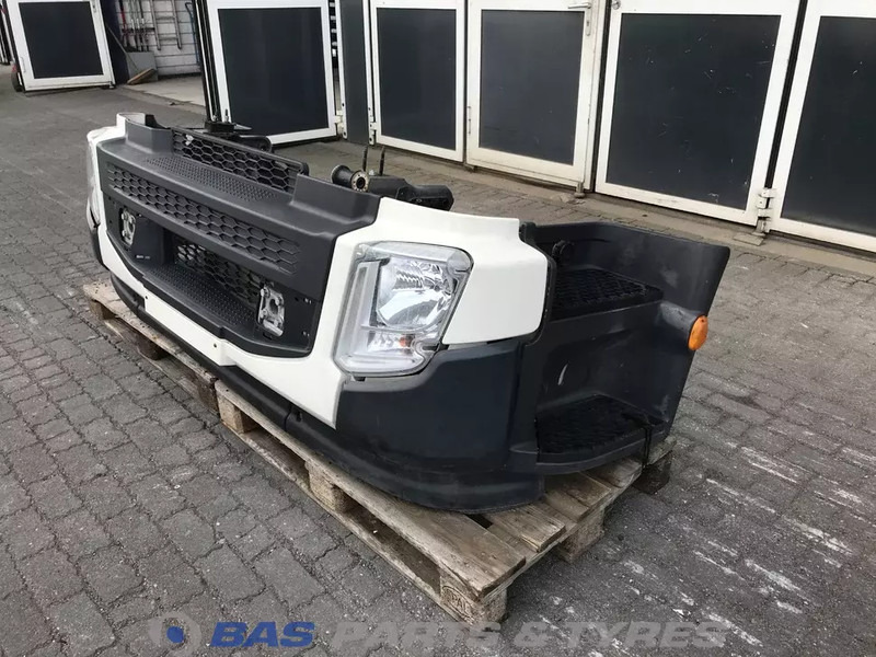 Volvo FE Euro 6 - Pare-chocs pour Camion: photos 2 Volvo FE Euro 6 - Pare-chocs pour Camion: photos 2