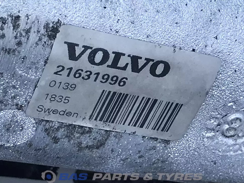 Volvo FH4 - Radiateur pour Camion: photos 3 Volvo FH4 - Radiateur pour Camion: photos 3