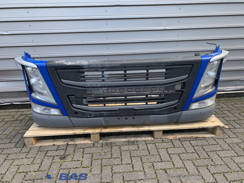Volvo FM4 - Pare-chocs pour Camion: photos 1 Volvo FM4 - Pare-chocs pour Camion: photos 1