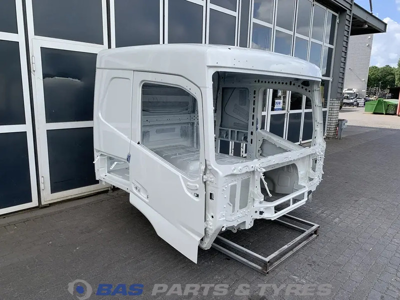 Volvo FM5 - Cabine et intérieur pour Camion: photos 2 Volvo FM5 - Cabine et intérieur pour Camion: photos 2