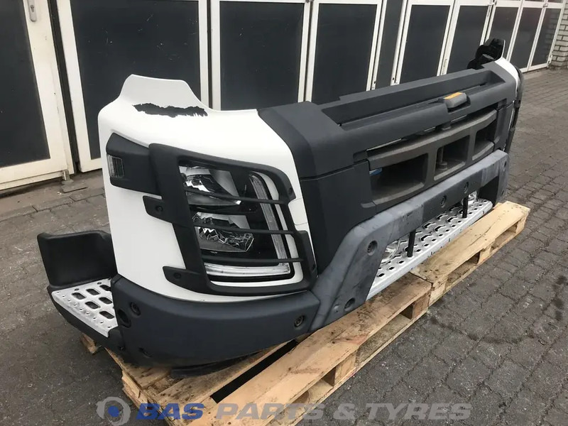 Volvo FMX Euro 6 - Pare-chocs pour Camion: photos 3 Volvo FMX Euro 6 - Pare-chocs pour Camion: photos 3