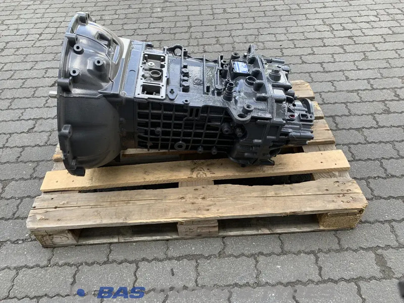ZF FE - Boîte de vitesse pour Camion: photos 1 ZF FE - Boîte de vitesse pour Camion: photos 1