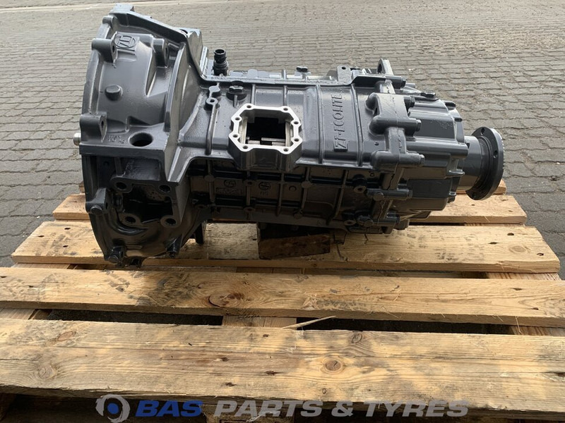 ZF LF Euro 6 - Boîte de vitesse pour Camion: photos 1 ZF LF Euro 6 - Boîte de vitesse pour Camion: photos 1