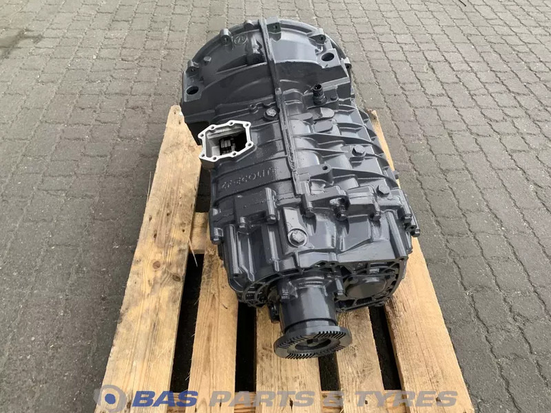 ZF LF Euro 6 - Boîte de vitesse pour Camion: photos 2 ZF LF Euro 6 - Boîte de vitesse pour Camion: photos 2