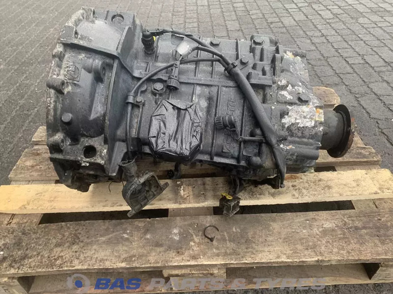 ZF LF Euro 6 - Boîte de vitesse pour Camion: photos 2 ZF LF Euro 6 - Boîte de vitesse pour Camion: photos 2