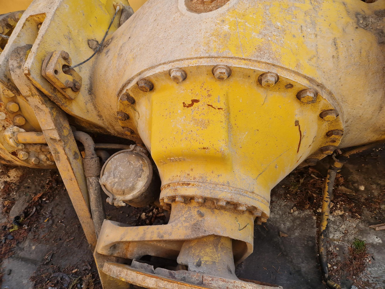 EJE TRASERO KOMATSU KWA055HD-4 - Essieu et pièces pour Engins de chantier: photos 3 EJE TRASERO KOMATSU KWA055HD-4 - Essieu et pièces pour Engins de chantier: photos 3