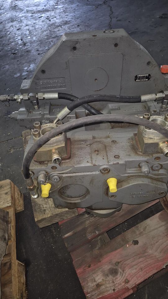 LIEBHERR DPVD O 108 REF.1015133 LIEBHERR R916/R906 - Pompe hydraulique pour Bus: photos 1 LIEBHERR DPVD O 108 REF.1015133 LIEBHERR R916/R906 - Pompe hydraulique pour Bus: photos 1
