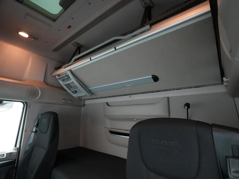 Tracteur routier DAF XF 480 FT, Super Space Cab: photos 14