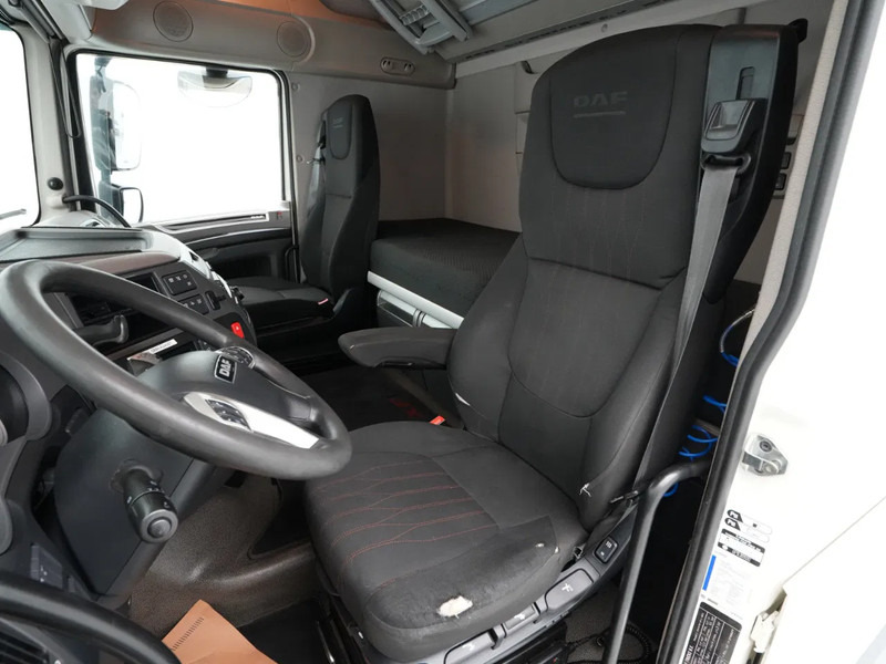 Tracteur routier DAF XF 480 FT, Super Space Cab: photos 13