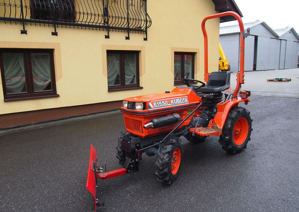 Ciągnik Kubota B1550 1994 traktorek KUBOTA 4x4 19KM - Tracteur agricole: photos 2 Ciągnik Kubota B1550 1994 traktorek KUBOTA 4x4 19KM - Tracteur agricole: photos 2