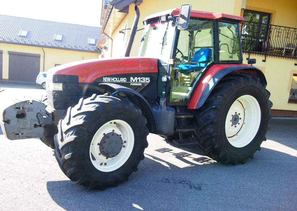 Ciągnik New Holland NH M 135 1998 NEW HOLLAND TM M135 - Tracteur agricole: photos 5 Ciągnik New Holland NH M 135 1998 NEW HOLLAND TM M135 - Tracteur agricole: photos 5
