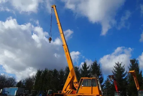 Dźwig Demag V72 1991 Dźwig żuraw Demag V72 12T 13m - Grue mobile: photos 1 Dźwig Demag V72 1991 Dźwig żuraw Demag V72 12T 13m - Grue mobile: photos 1