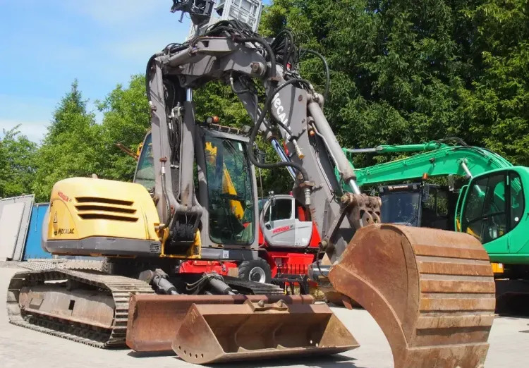 Koparka gąsienicowa Mecalac MC 714 2009 Koparka Mecalac - Pelle sur chenille: photos 1 Koparka gąsienicowa Mecalac MC 714 2009 Koparka Mecalac - Pelle sur chenille: photos 1