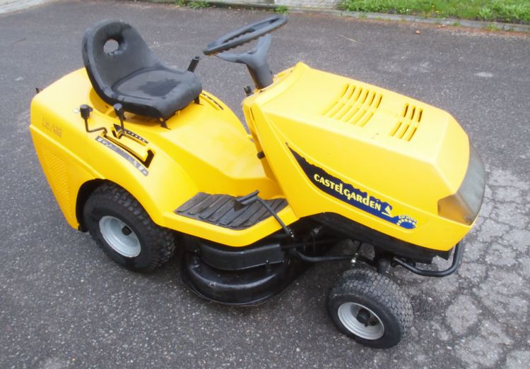 Kosiarka traktorek Castel Garden 13/92 2007 Kosiarka Castel Garden 13/92 - Motofaucheuse: photos 1 Kosiarka traktorek Castel Garden 13/92 2007 Kosiarka Castel Garden 13/92 - Motofaucheuse: photos 1