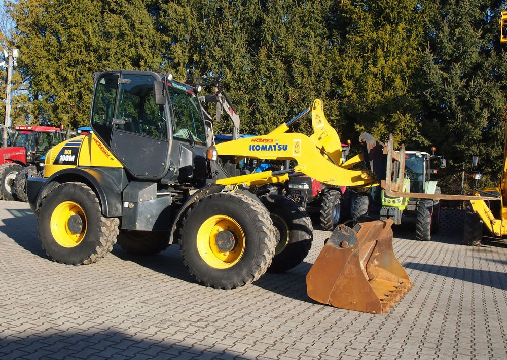 Ładowarka Komatsu WA100M 2007 Ładowarka Komatsu - Chargeuse sur pneus: photos 1 Ładowarka Komatsu WA100M 2007 Ładowarka Komatsu - Chargeuse sur pneus: photos 1
