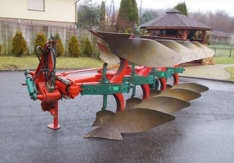Pług obrotowy Kverneland 2000 - Charrue: photos 3 Pług obrotowy Kverneland 2000 - Charrue: photos 3