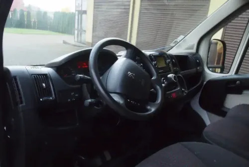 Samochody dostawcze Peugeot Boxer 2015 - Fourgon utilitaire: photos 5 Samochody dostawcze Peugeot Boxer 2015 - Fourgon utilitaire: photos 5