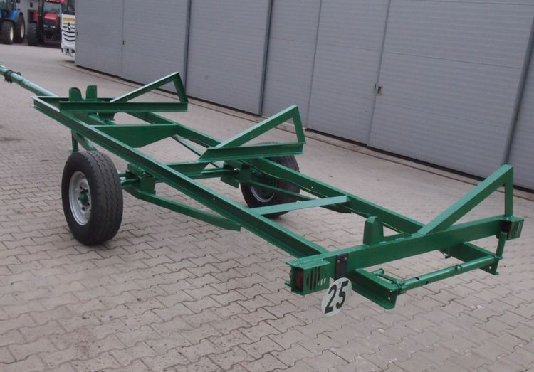 Wózek do kombajnu Sam 3,9-4,5m Wózek pod heder CLAAS - Chariot de coupe: photos 1 Wózek do kombajnu Sam 3,9-4,5m Wózek pod heder CLAAS - Chariot de coupe: photos 1