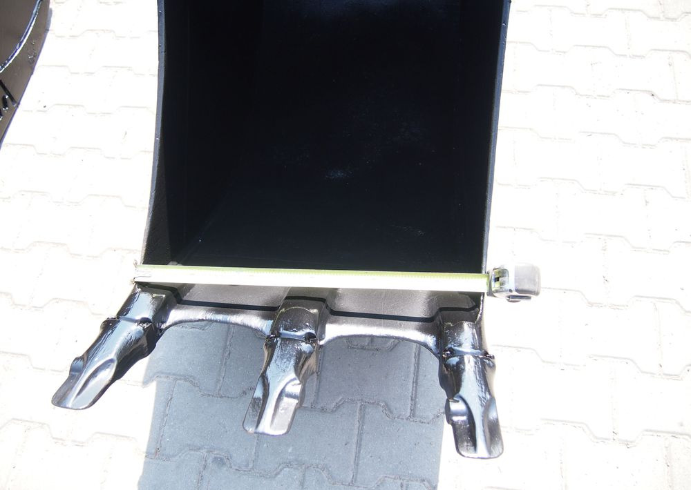 Wyposażenie Mecalac MSX, MTX , MX, MXT 2010 Łyżka 40cm do koparki Mecalac 10, 11, 12 - Godet pour pelle: photos 3 Wyposażenie Mecalac MSX, MTX , MX, MXT 2010 Łyżka 40cm do koparki Mecalac 10, 11, 12 - Godet pour pelle: photos 3