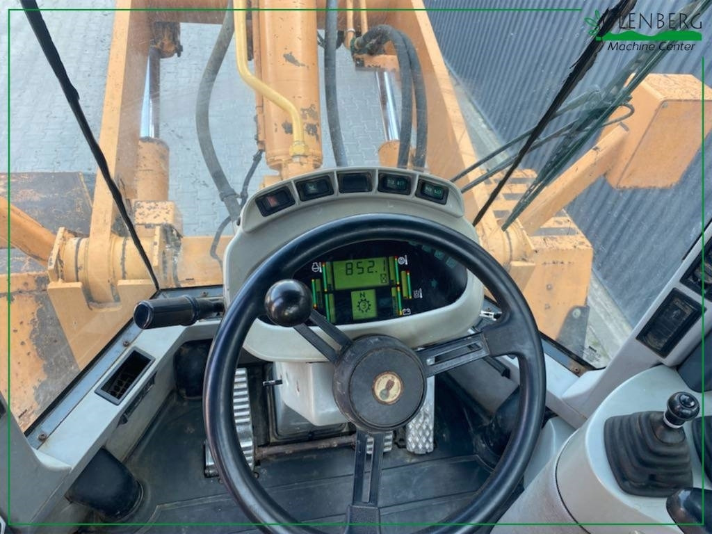 Case 621 C - Chargeuse sur pneus: photos 5 Case 621 C - Chargeuse sur pneus: photos 5