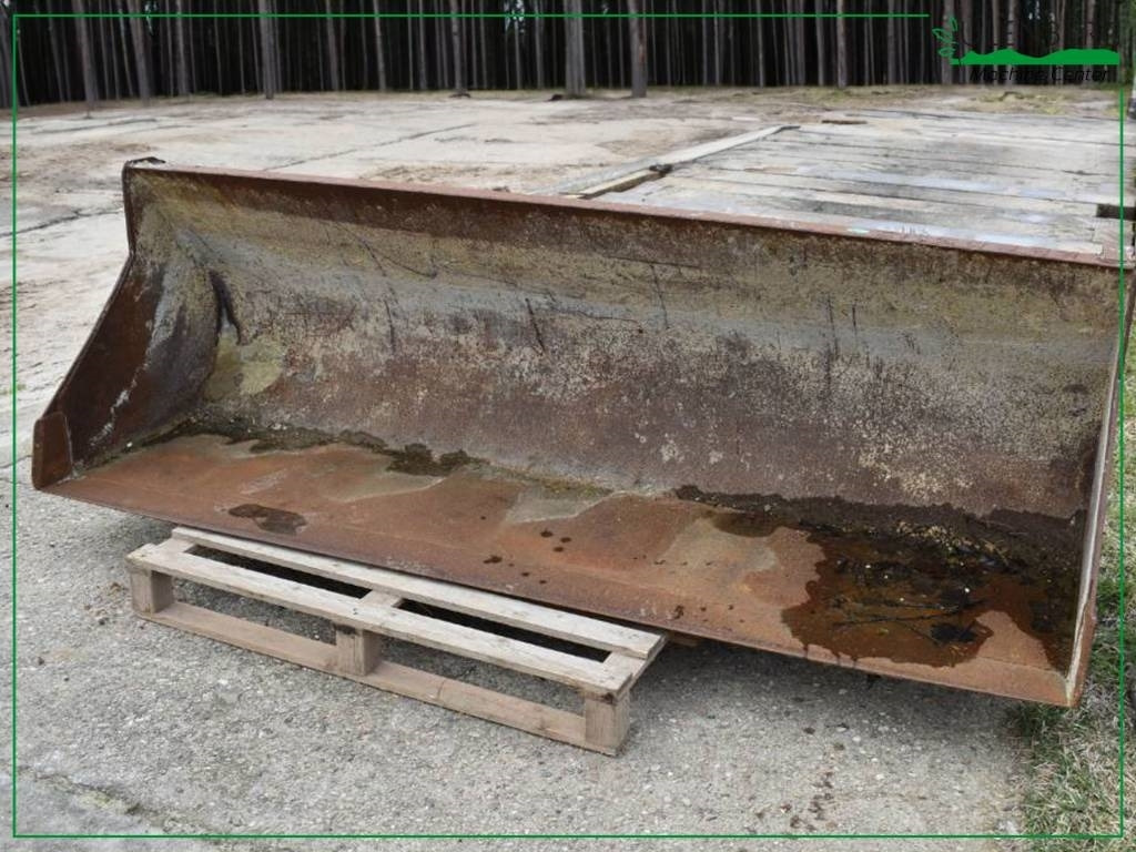 Łyżki do ładowarki CAT , JCB, CASE, SCORPION,KRAME - Godet pour Engins de chantier: photos 1 Łyżki do ładowarki CAT , JCB, CASE, SCORPION,KRAME - Godet pour Engins de chantier: photos 1