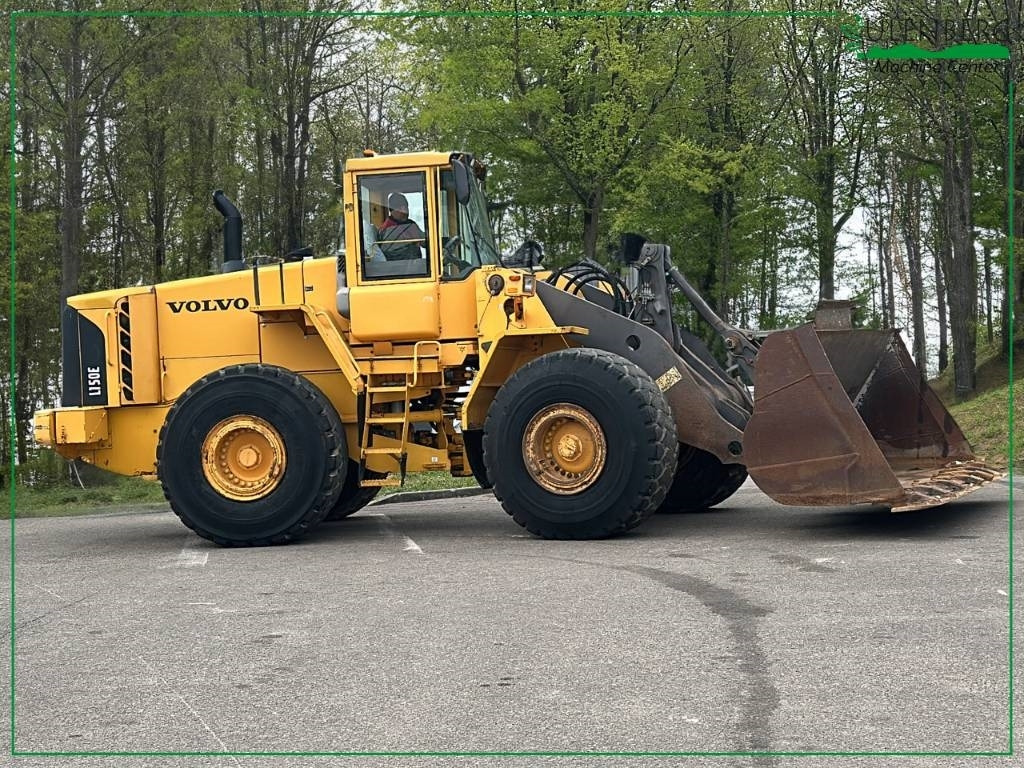Volvo L 150 E - Chargeuse sur pneus: photos 1 Volvo L 150 E - Chargeuse sur pneus: photos 1