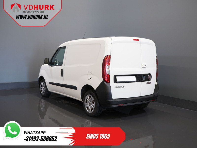 Fiat Dobló Cargo 1.3 MJ BPM VRIJ! 7x Voorraad NL Auto/ Airco/ Bluetooth/ Betimmering - Fourgonnette: photos 2 Fiat Dobló Cargo 1.3 MJ BPM VRIJ! 7x Voorraad NL Auto/ Airco/ Bluetooth/ Betimmering - Fourgonnette: photos 2