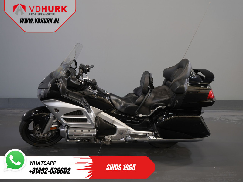 Honda GL 1800 Gold Wing MARGE/ ABS/ Koffers/ Cruise/ Topkoffer/ Radio - Motocyclette: photos 4 Honda GL 1800 Gold Wing MARGE/ ABS/ Koffers/ Cruise/ Topkoffer/ Radio - Motocyclette: photos 4