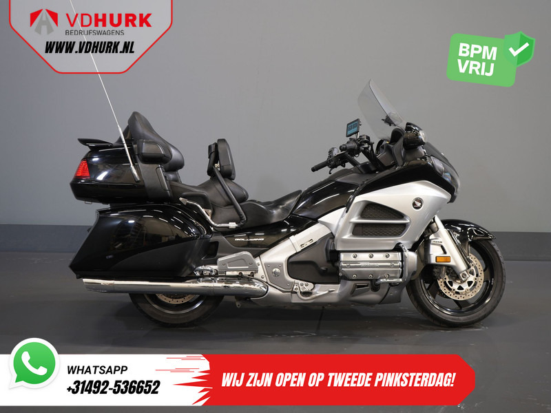 Honda GL 1800 Gold Wing MARGE/ ABS/ Koffers/ Cruise/ Topkoffer/ Radio - Motocyclette: photos 3 Honda GL 1800 Gold Wing MARGE/ ABS/ Koffers/ Cruise/ Topkoffer/ Radio - Motocyclette: photos 3