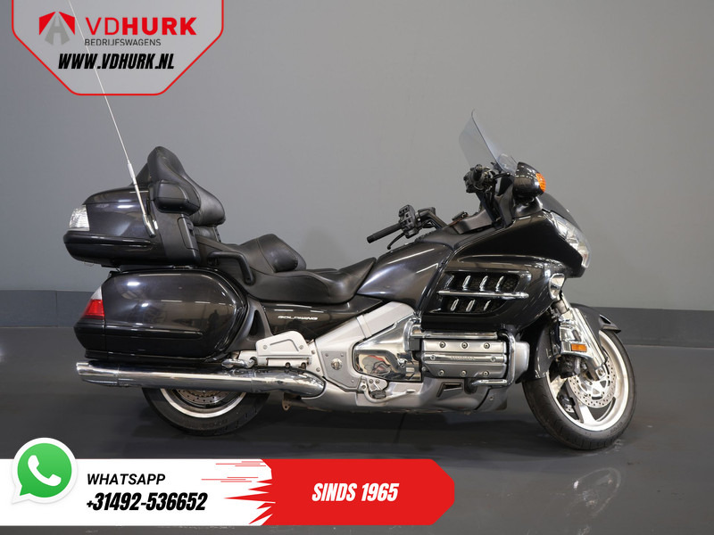 Honda GL 1800 Gold Wing MARGE/ Koffers/ Cruise/ Topkoffer/ Navi/ Radio - Motocyclette: photos 3 Honda GL 1800 Gold Wing MARGE/ Koffers/ Cruise/ Topkoffer/ Navi/ Radio - Motocyclette: photos 3