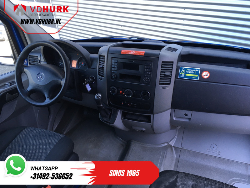 Mercedes-Benz Sprinter 213 2.2 CDI Aut. L2H2 €11.979 Incl. BTW, BPM Vrij EXPORT ONLY Rijdt Goed/ Combi/ 9 Persoons/ Kombi/ 9P/ Airco - Minibus, Transport de personnes: photos 3 Mercedes-Benz Sprinter 213 2.2 CDI Aut. L2H2 €11.979 Incl. BTW, BPM Vrij EXPORT ONLY Rijdt Goed/ Combi/ 9 Persoons/ Kombi/ 9P/ Airco - Minibus, Transport de personnes: photos 3