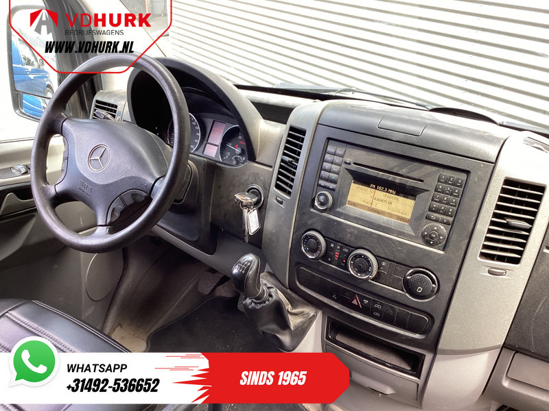 Mercedes-Benz Sprinter 313 2.2 CDI L2 EXPORT ONLY Imperiaal + Ladder/ Airco/ Cruise/ PDC/ Trekhaak - Fourgonnette: photos 3 Mercedes-Benz Sprinter 313 2.2 CDI L2 EXPORT ONLY Imperiaal + Ladder/ Airco/ Cruise/ PDC/ Trekhaak - Fourgonnette: photos 3
