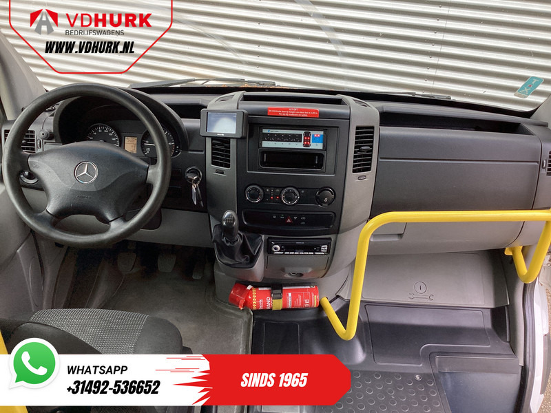 Mercedes-Benz Sprinter 313 2.2 CDI L2H2 € 10.164 Incl. BTW EXPORT ONLY Combi/ 9 Persoons/ Kombi/ 9P/ Airco/ Rolstoellift - Minibus, Transport de personnes: photos 3 Mercedes-Benz Sprinter 313 2.2 CDI L2H2 € 10.164 Incl. BTW EXPORT ONLY Combi/ 9 Persoons/ Kombi/ 9P/ Airco/ Rolstoellift - Minibus, Transport de personnes: photos 3