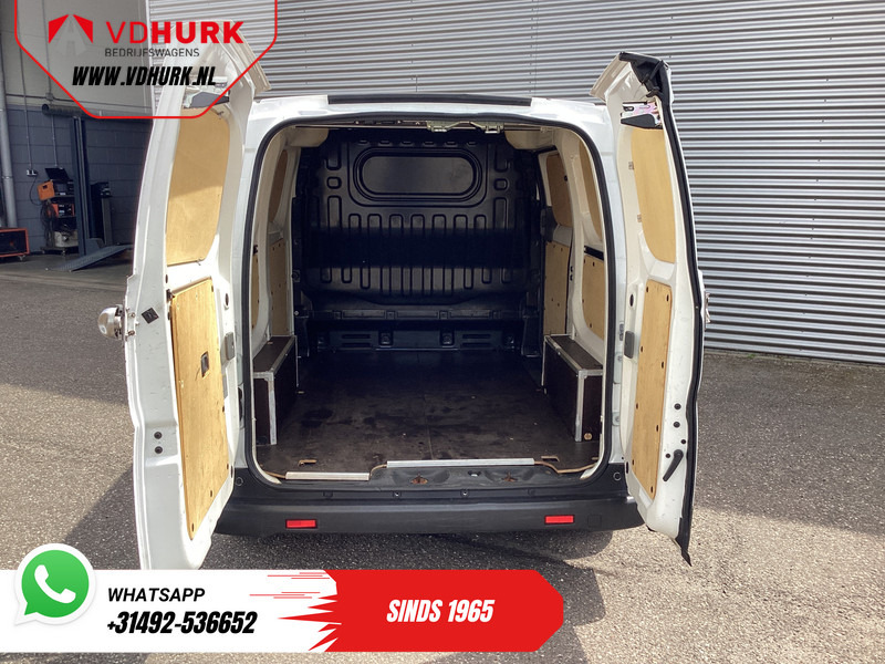 Nissan E-NV200 Business 40 kWh EXPORT ONLY Snellader/ Climate/ Camera/ Cruise - Fourgon utilitaire, Utilitaire électrique: photos 5 Nissan E-NV200 Business 40 kWh EXPORT ONLY Snellader/ Climate/ Camera/ Cruise - Fourgon utilitaire, Utilitaire électrique: photos 5