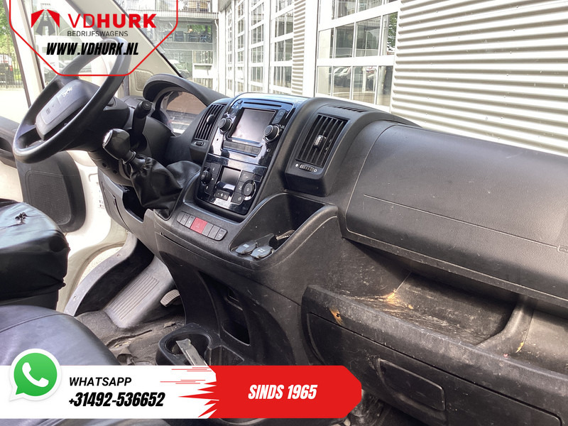Peugeot Boxer 2.0 HDI 130 pk L2H2 EXPORT ONLY Gev.Stoel/ Climate/ Navi/ Camera/ Cruise/ Trekhaak - Fourgonnette: photos 3 Peugeot Boxer 2.0 HDI 130 pk L2H2 EXPORT ONLY Gev.Stoel/ Climate/ Navi/ Camera/ Cruise/ Trekhaak - Fourgonnette: photos 3