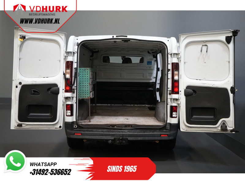 Renault Trafic 2.0 dCi 145 pk Aut. L2 LED/ 18" LMV/ Stoelverw./ Camera/ PDC/ Cruise/ Climate/ Trekhaak - Fourgon utilitaire: photos 5 Renault Trafic 2.0 dCi 145 pk Aut. L2 LED/ 18" LMV/ Stoelverw./ Camera/ PDC/ Cruise/ Climate/ Trekhaak - Fourgon utilitaire: photos 5