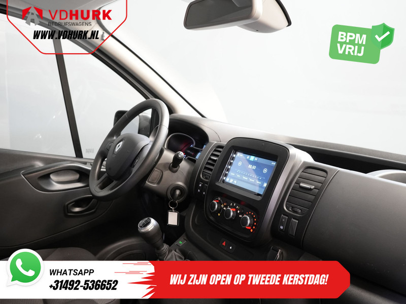Renault Trafic 2.0 dCi 145pk L2 BPM VRIJ! 3 Pers./ Carplay/ Camera/ PDC/ Cruise/ Airco - Fourgon utilitaire: photos 3 Renault Trafic 2.0 dCi 145pk L2 BPM VRIJ! 3 Pers./ Carplay/ Camera/ PDC/ Cruise/ Airco - Fourgon utilitaire: photos 3
