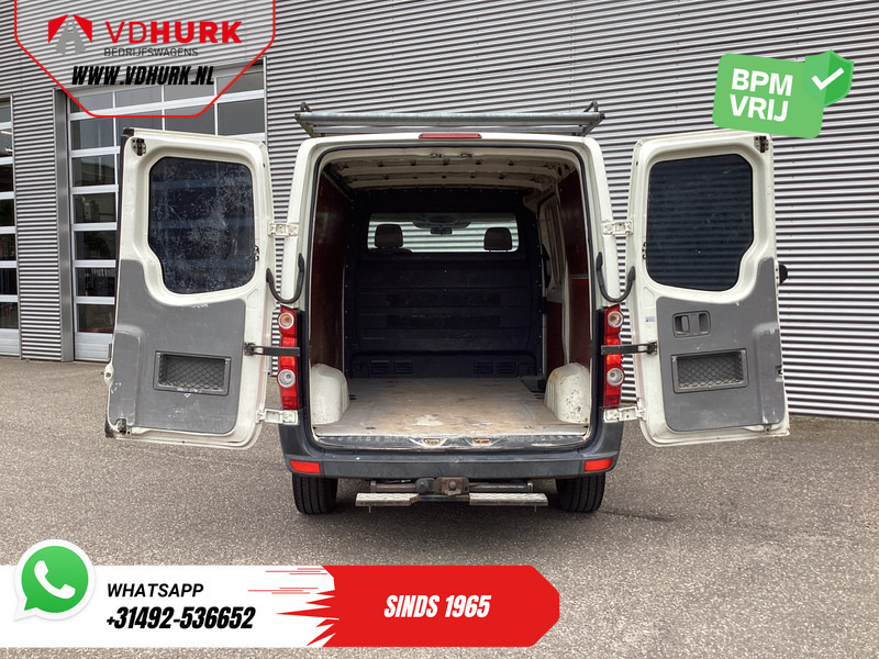 Volkswagen Crafter 35 2.5 TDI EXPORT ONLY Riem V.V/ APK 5-2026/ Imperiaal/ Gev.stoel/ 2.8T trekverm./ Navi/ Trekhaak/ Airco - Fourgon utilitaire: photos 5 Volkswagen Crafter 35 2.5 TDI EXPORT ONLY Riem V.V/ APK 5-2026/ Imperiaal/ Gev.stoel/ 2.8T trekverm./ Navi/ Trekhaak/ Airco - Fourgon utilitaire: photos 5
