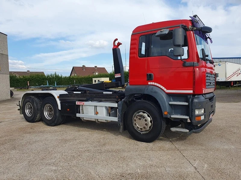 MAN TGA 28.390 - Camion ampliroll: photos 2 MAN TGA 28.390 - Camion ampliroll: photos 2