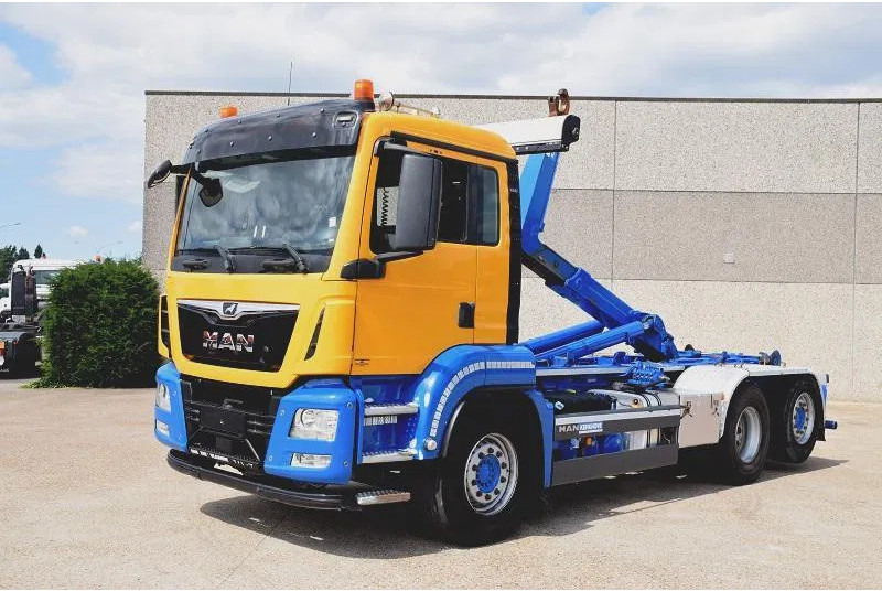 MAN TGS 26.420 - Camion ampliroll: photos 2 MAN TGS 26.420 - Camion ampliroll: photos 2