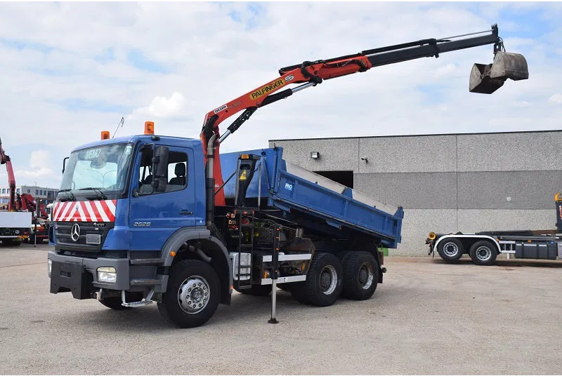 Mercedes-Benz AXOR 2628 - Camion benne: photos 1 Mercedes-Benz AXOR 2628 - Camion benne: photos 1