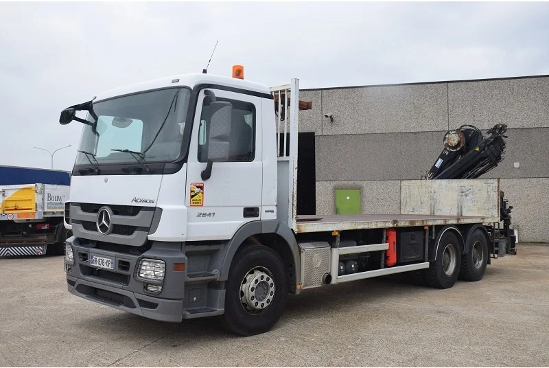 Mercedes-Benz Actros 2641 - Camion plateau, Camion grue: photos 2 Mercedes-Benz Actros 2641 - Camion plateau, Camion grue: photos 2