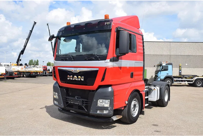 MAN TGX 18.480 - Tracteur routier: photos 4 MAN TGX 18.480 - Tracteur routier: photos 4
