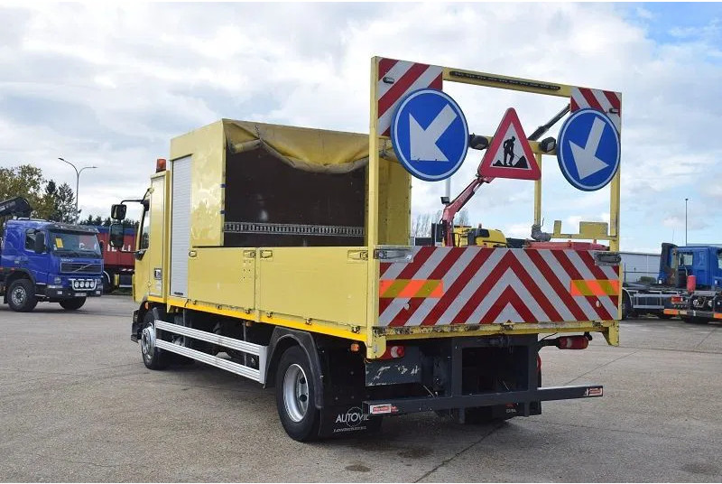 Volvo FL 250 - Camion plateau: photos 5 Volvo FL 250 - Camion plateau: photos 5