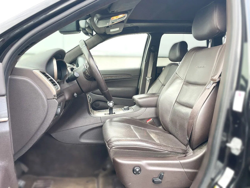 Jeep Grand Cherokee Jeep Grand Cherokee *Export*AHK 2,9t*zetelverw. voor-achter*elektr. zetels*adaptive cruise control - SUV: photos 3 Jeep Grand Cherokee Jeep Grand Cherokee *Export*AHK 2,9t*zetelverw. voor-achter*elektr. zetels*adaptive cruise control - SUV: photos 3