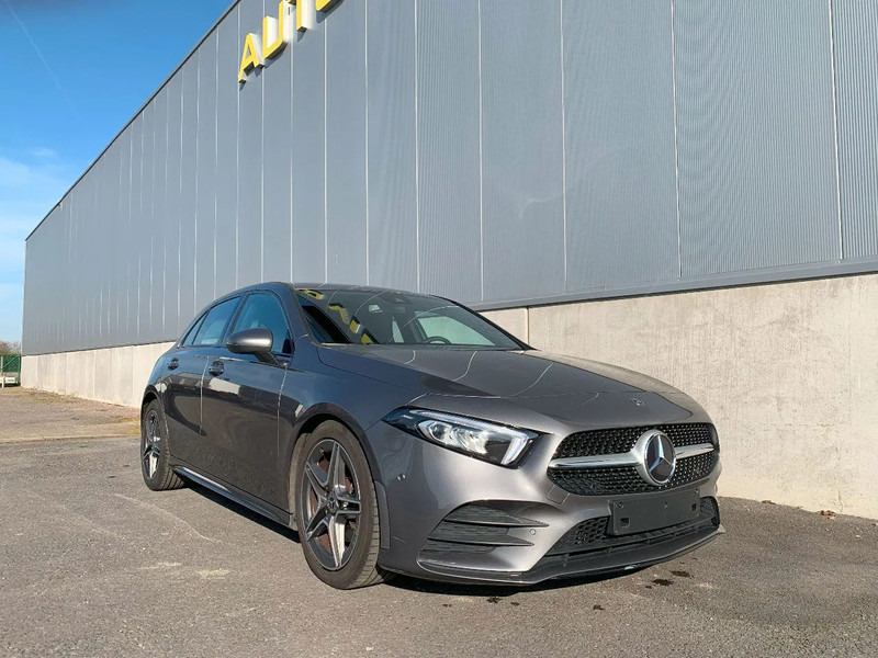 Mercedes-Benz A-Klasse A200 - Voiture: photos 1 Mercedes-Benz A-Klasse A200 - Voiture: photos 1